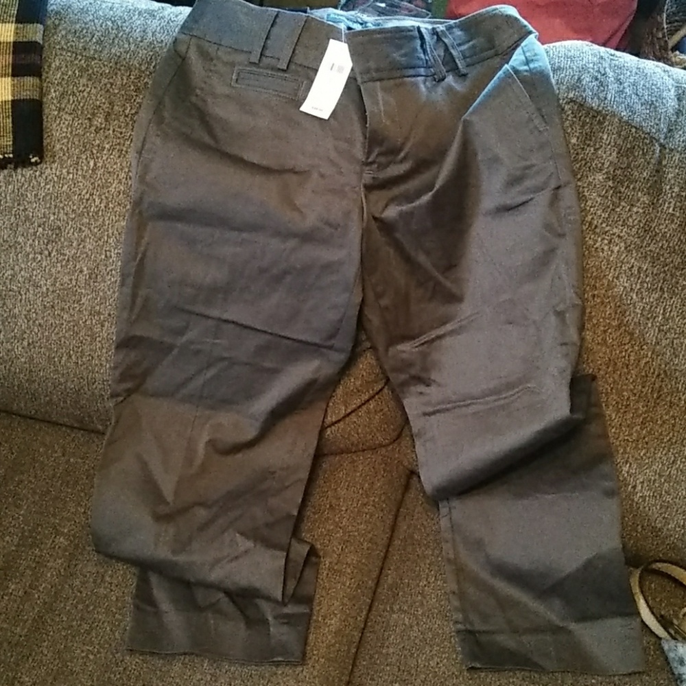 Banana Republic capris new size 2